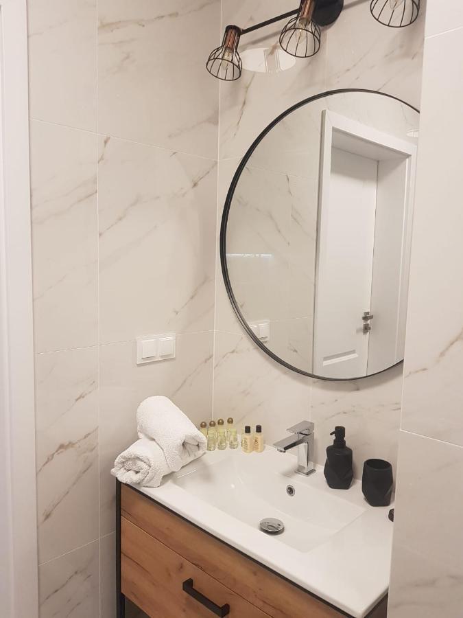Apartament Old Town Wes Quality Suite พอซนาน ภายนอก รูปภาพ
